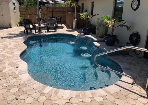 Latham Aruba Fiberglass Pool
